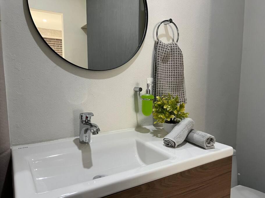 Depa Boho Al Sur Pet Friendly Piscina Gym Sala De Cine Apartment Guadalajara Luaran gambar